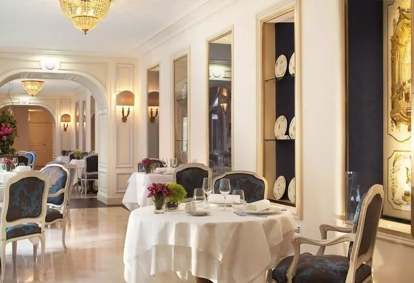 هتل Auberge Du Jeu De Paume