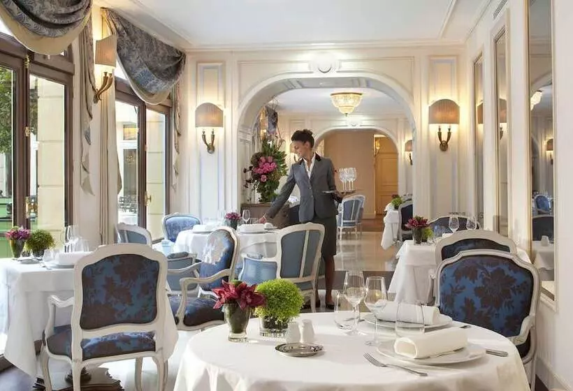 هتل Auberge Du Jeu De Paume