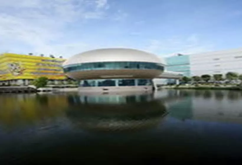 Centara Life Government Complex Hotel & Convention Centre Chaeng Watthana