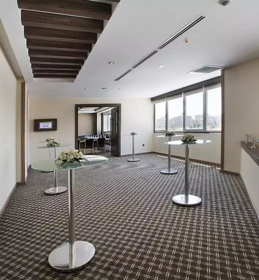 Dedeman Park Gaziantep Oteli