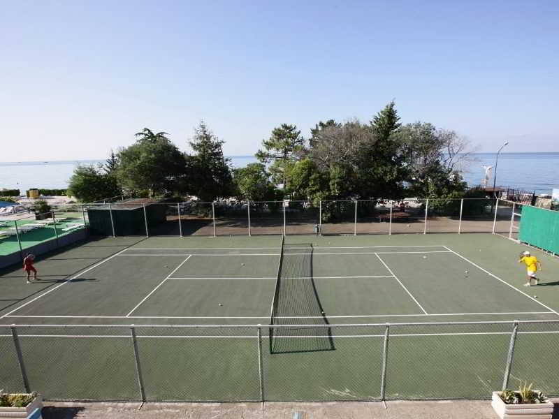 ホテル Edem Pansionat