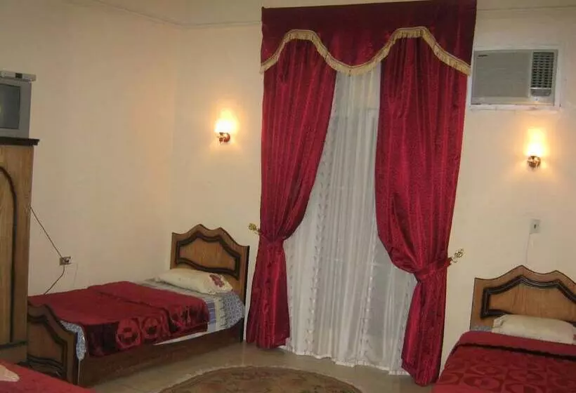 Hotel Great Alexander Hostel