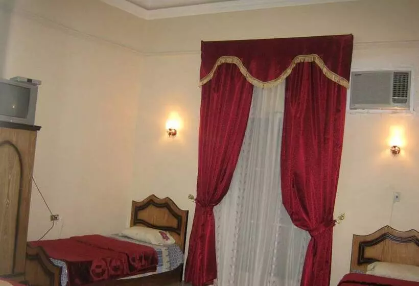 Hotel Great Alexander Hostel