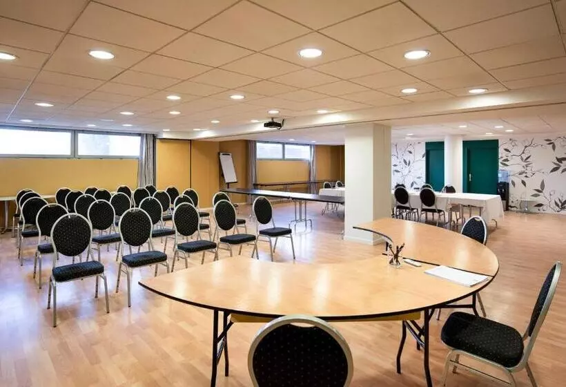 هتل Ibis Styles Chatenay Malabry Paris Sud