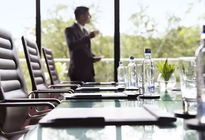 Jw Marriott Hotel Bengaluru