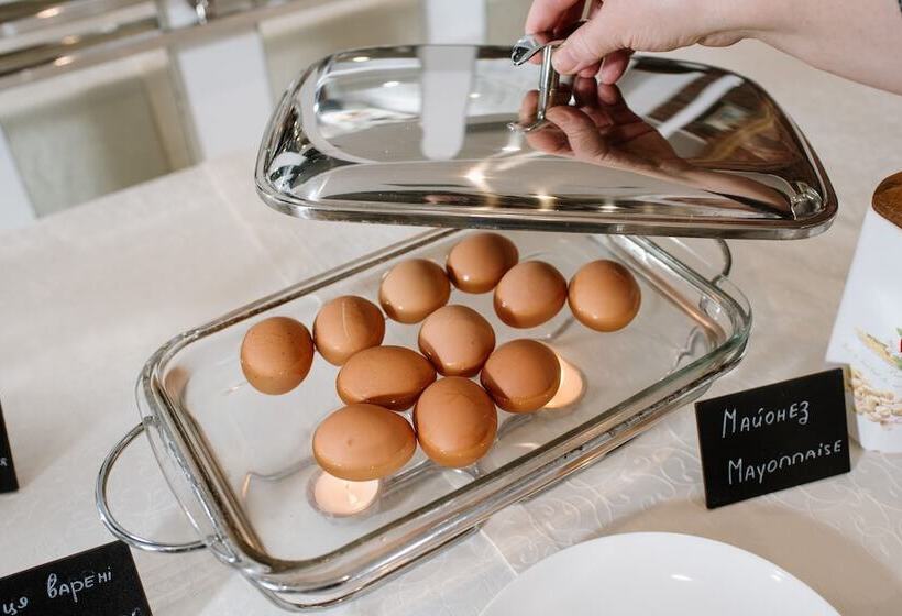 Nota Bene Hotel & Restaurant