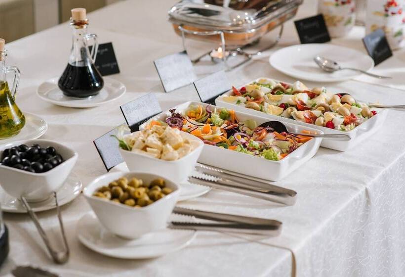 Nota Bene Hotel & Restaurant