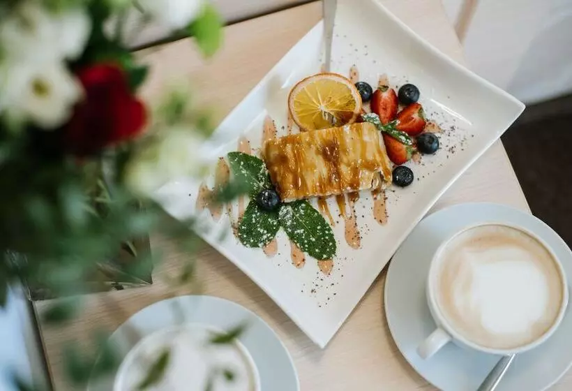 Nota Bene Hotel & Restaurant