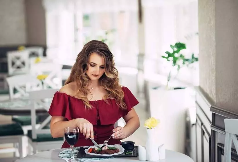 Nota Bene Hotel & Restaurant