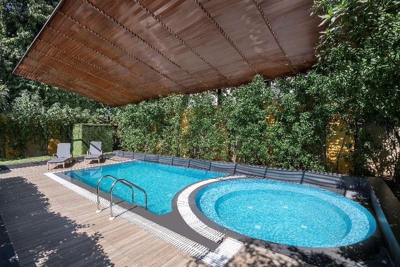 Radisson Blu Hotel Ahmedabad