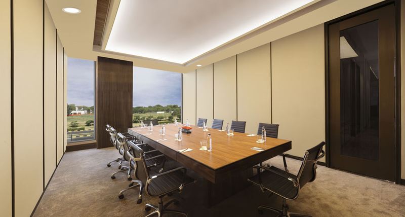 فندق The Roseate