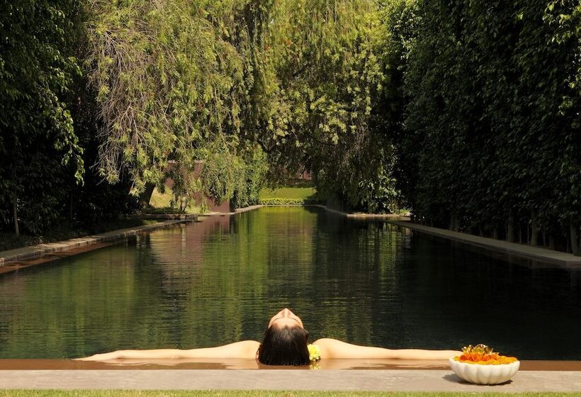 فندق The Roseate