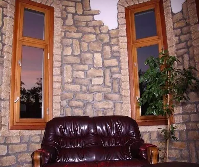 ホテル Villa Anna