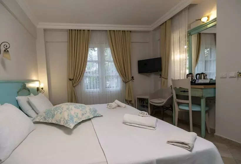 Отель B&b Boutique