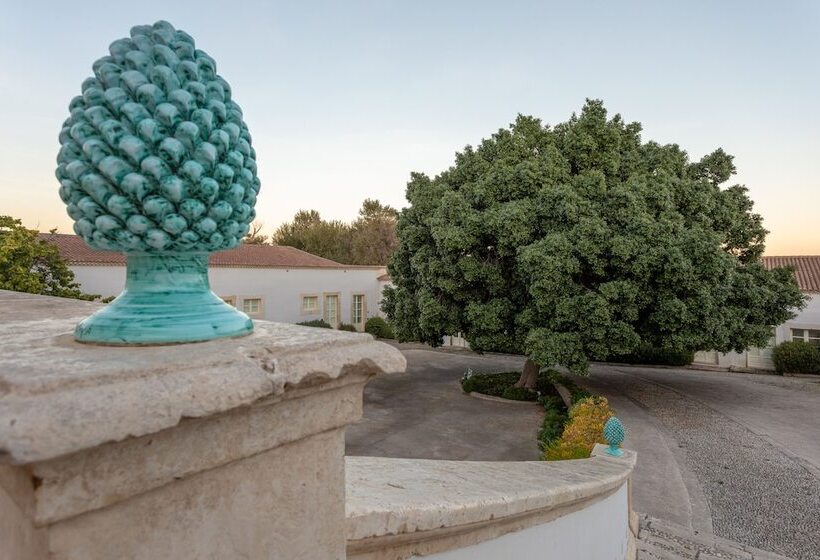 Отель Borgo Di Luce I Monasteri Golf Resort & Spa