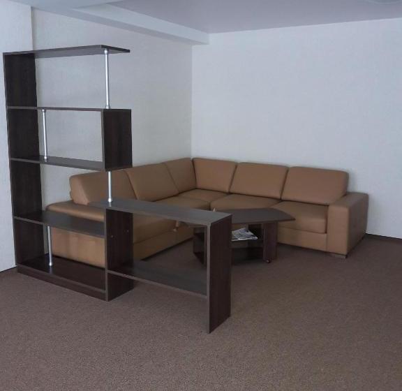 בית מלון כפרי Cimus