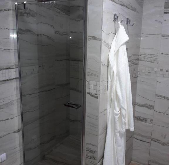 בית מלון כפרי Cimus