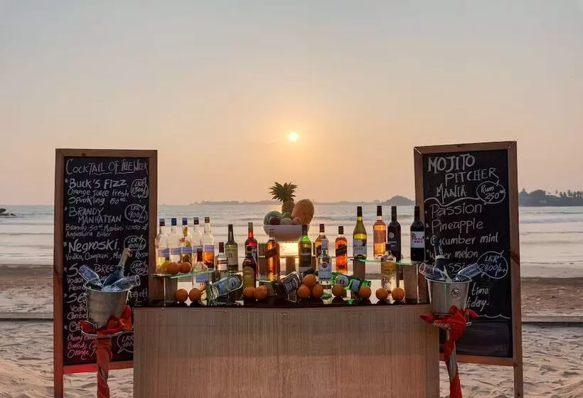 Отель Cocobay Unawatuna