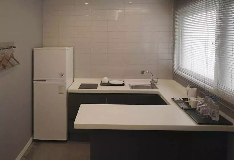 Отель Dada Insadong