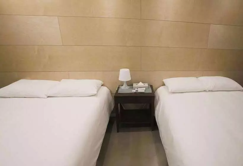 Отель Dada Insadong