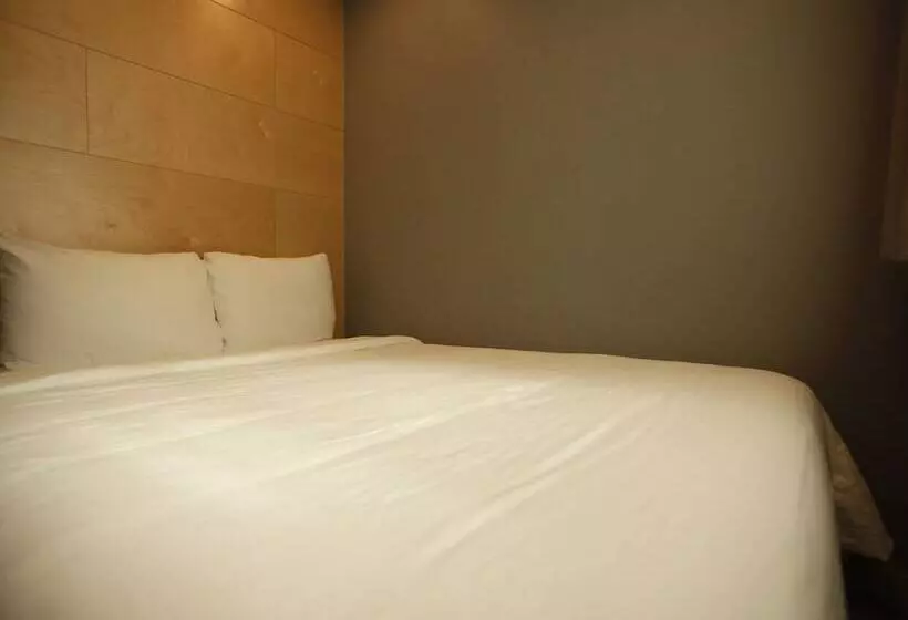 Отель Dada Insadong