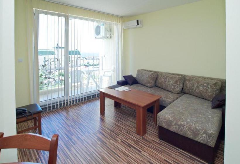 هتل Golden Eye Residence