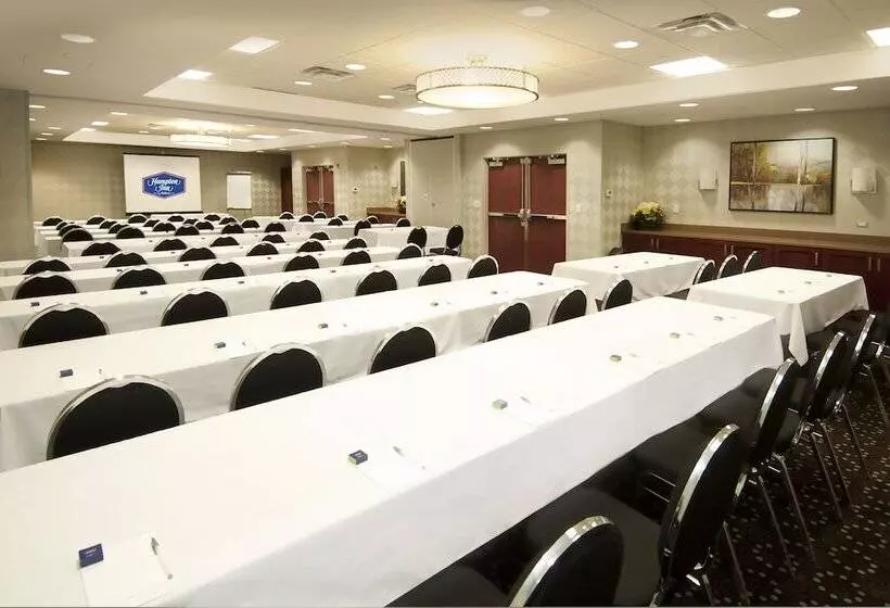 فندق Hampton Inn By Hilton Brampton Toronto