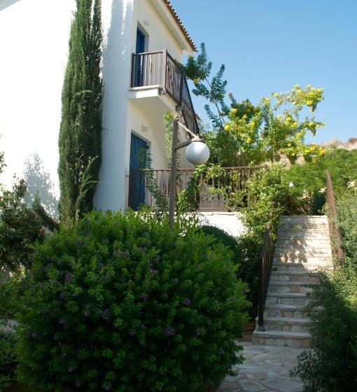 فندق Hylatio Tourist Village