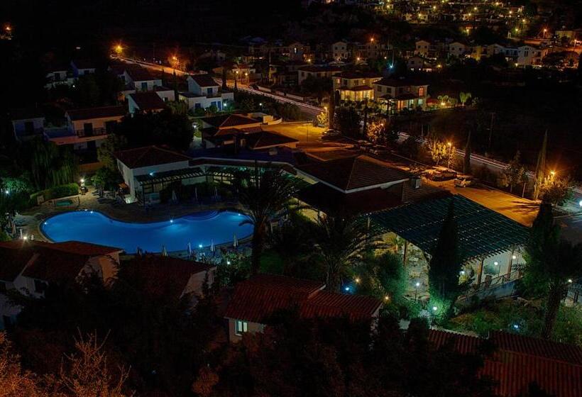 فندق Hylatio Tourist Village