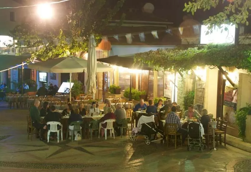 Отель Hylatio Tourist Village