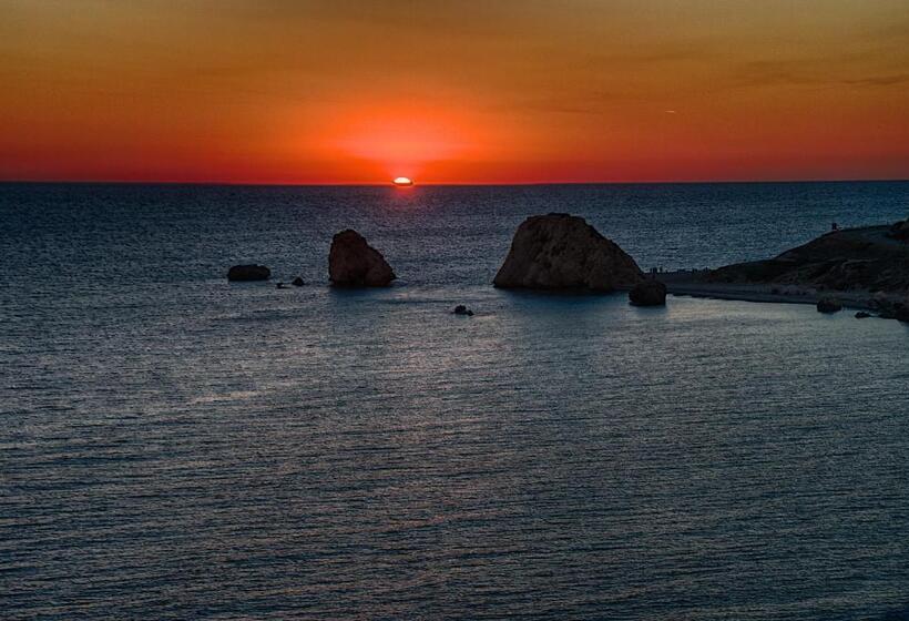 فندق Hylatio Tourist Village