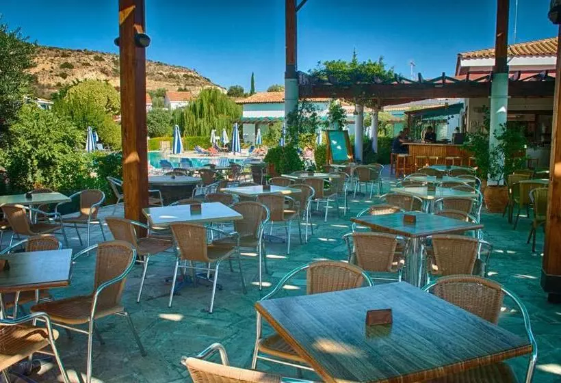 Отель Hylatio Tourist Village