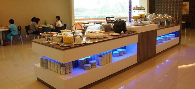 בית מלון כפרי Mh Sentral Sungai Siput