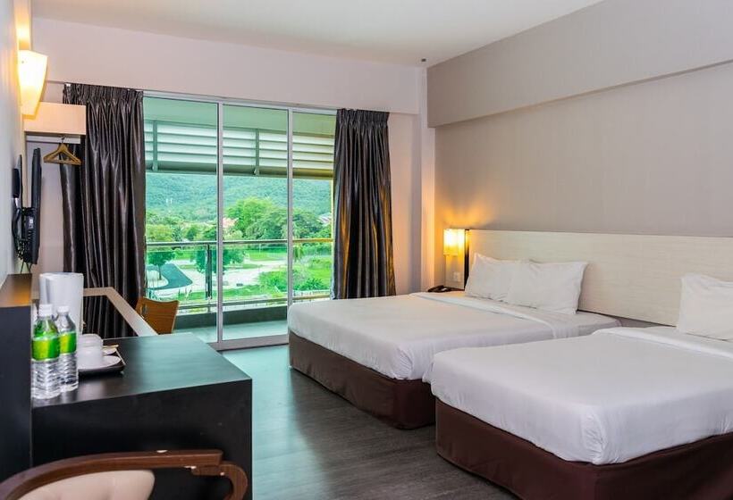 בית מלון כפרי Mh Sentral Sungai Siput