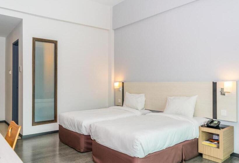 בית מלון כפרי Mh Sentral Sungai Siput