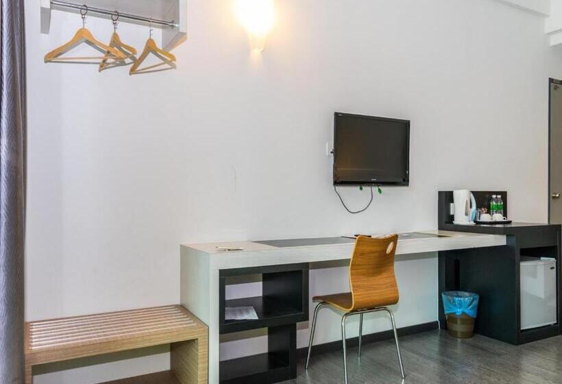 בית מלון כפרי Mh Sentral Sungai Siput