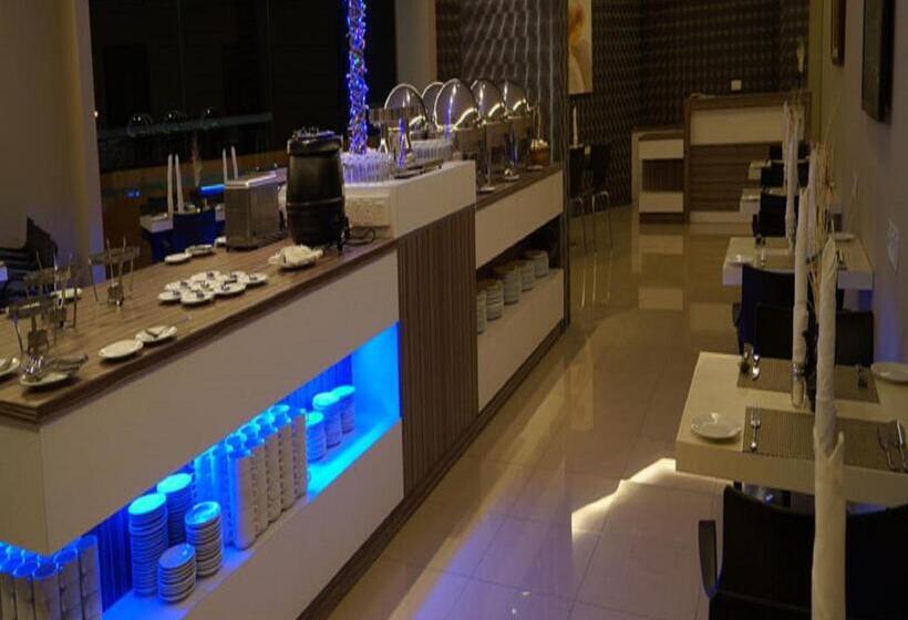 בית מלון כפרי Mh Sentral Sungai Siput