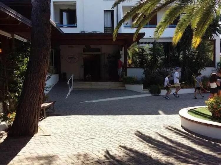 Hotel Nausicaa Village