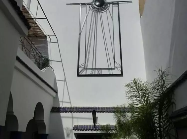 호텔 Palais Oumensour