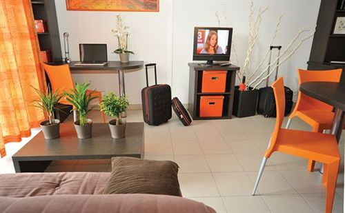 호텔 Appart'City Saint Etienne