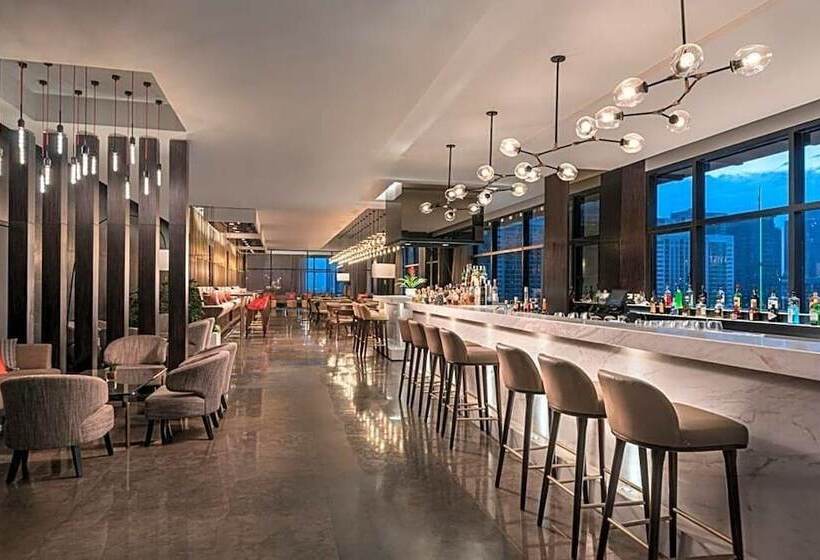 בית מלון כפרי Seda Bonifacio Global City