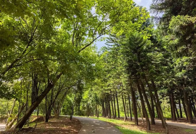 South Garden Hotels And Resorts