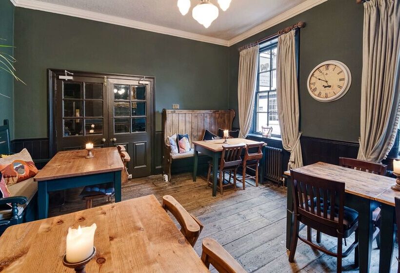 Hotel The Fat Badger