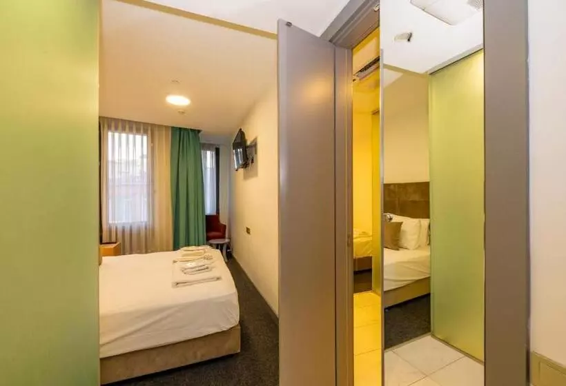 Taksim Hotel V Plus