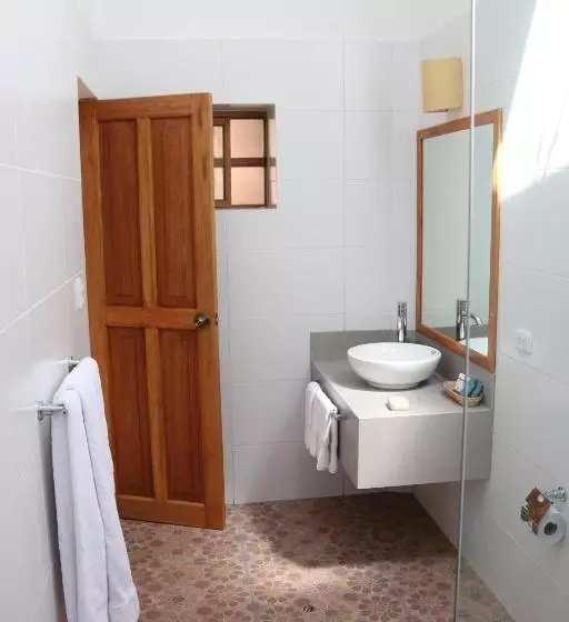 هتل Villa Urubamba