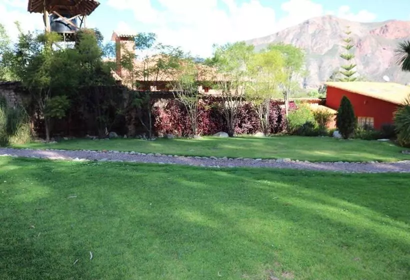 هتل Villa Urubamba