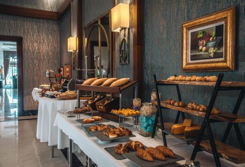 酒店 Wellborn Luxury