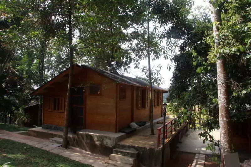 Hotel Zeppelin Eco Cabins