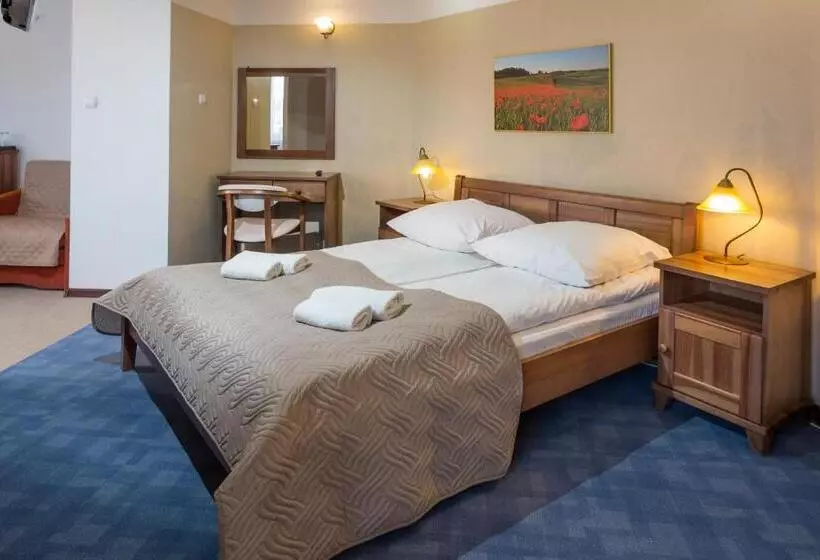 Kompleks Hotelowy Logos