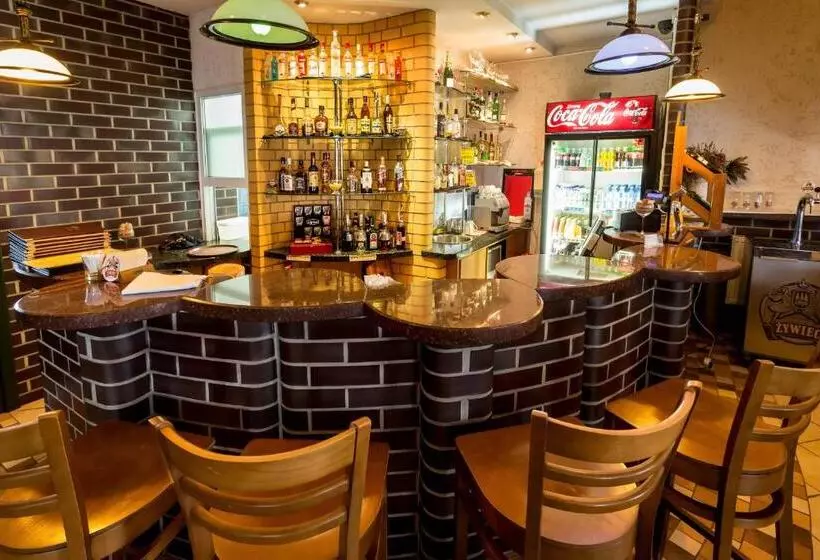 Kompleks Hotelowy Logos